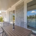 Holiday home Mobile In Near